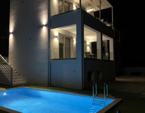 Sun Angelo luxury apartment in Paradise 2